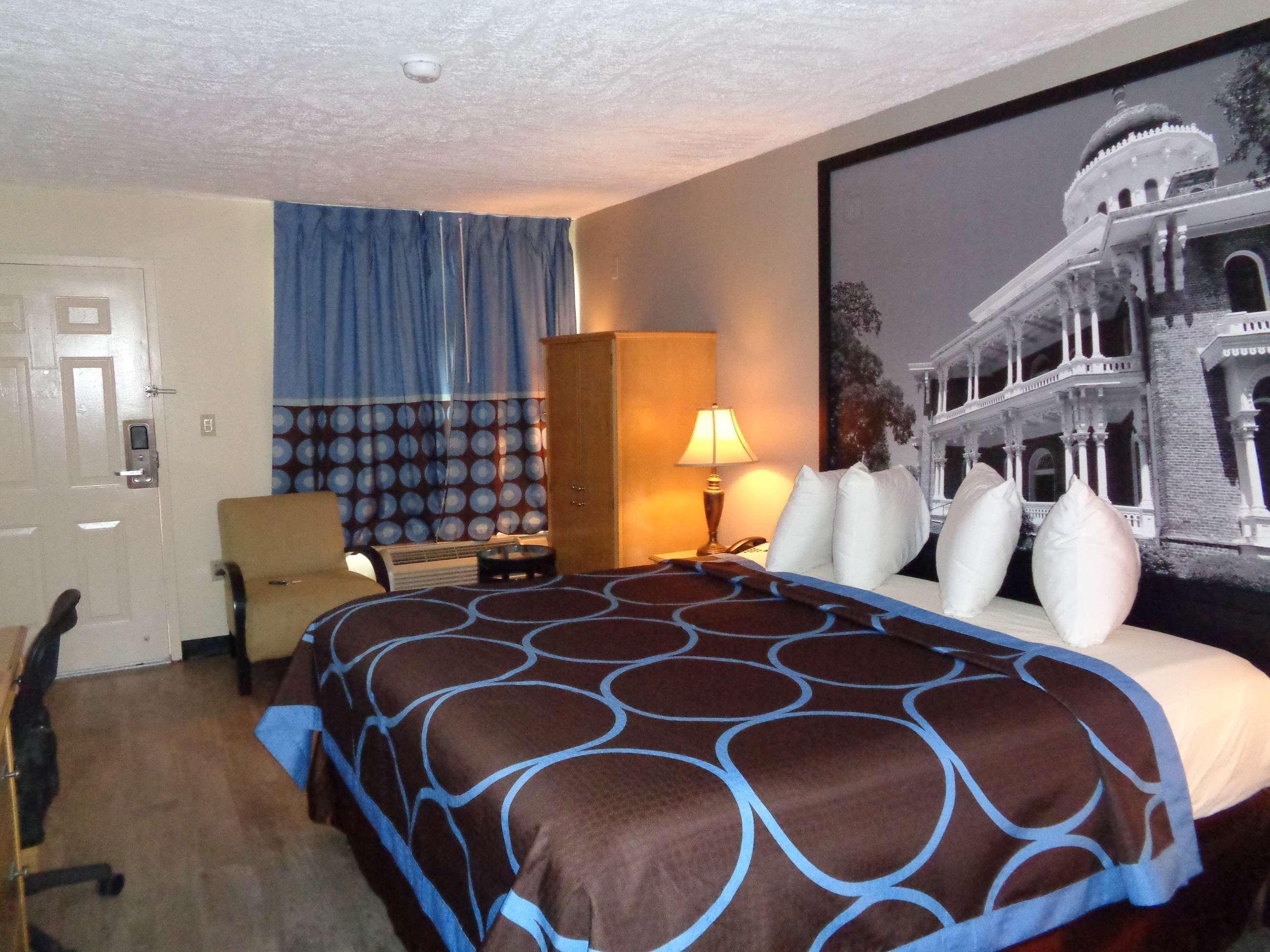 ซูเปอร์ 8 บาย กัลฟ์พอร์ต เนียร์ ไบล็อกซี Motel ภายนอก รูปภาพ